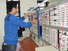 濟南學華教育 技術驅動下的創新與發展